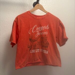 Organic Generation Cowgirl Cropped Tee Women’s Size Medium Orange rolled hem